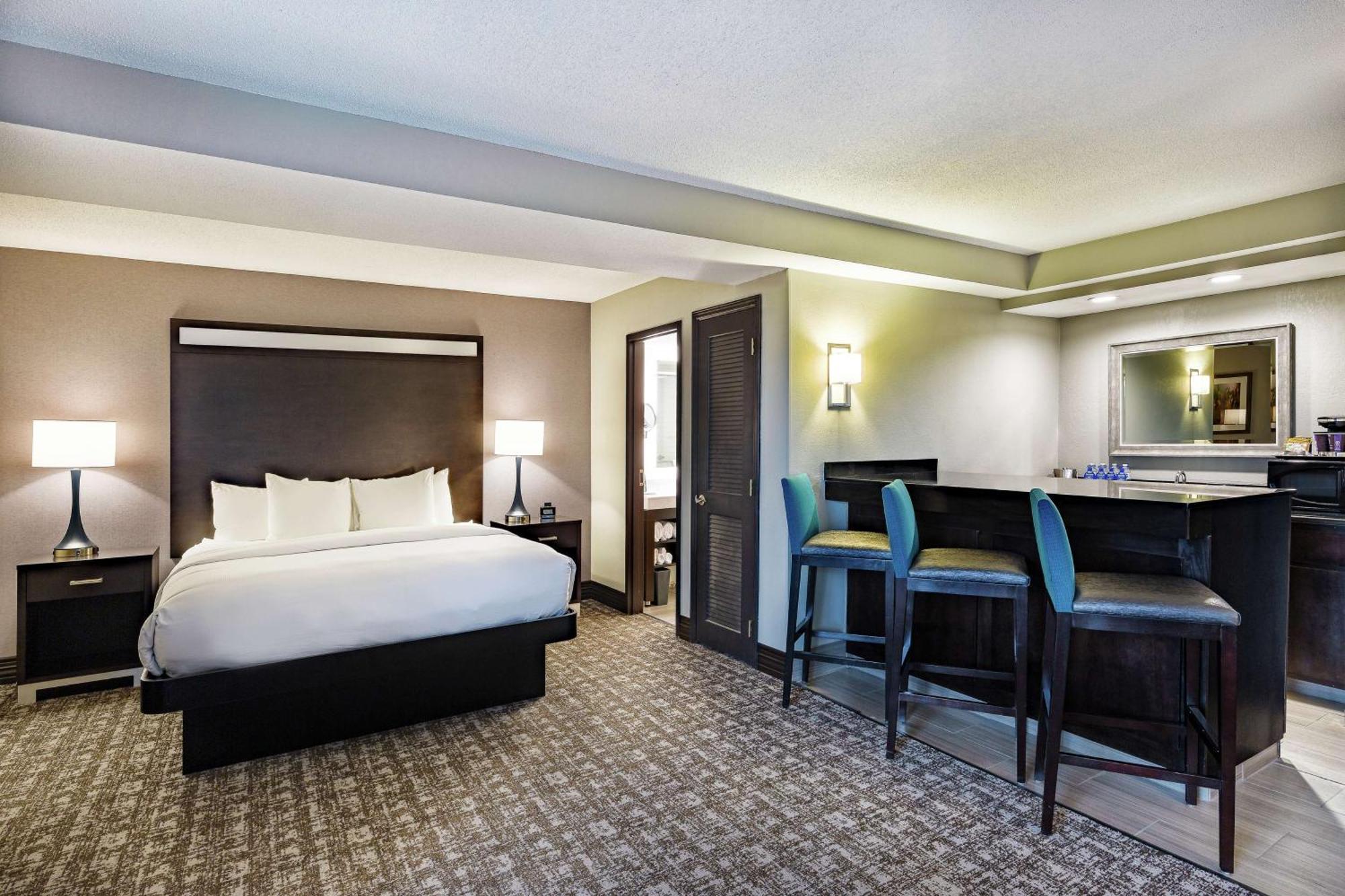 Doubletree By Hilton Johnson City Eksteriør billede