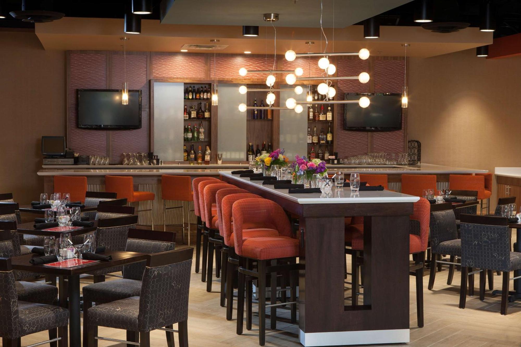 Doubletree By Hilton Johnson City Eksteriør billede