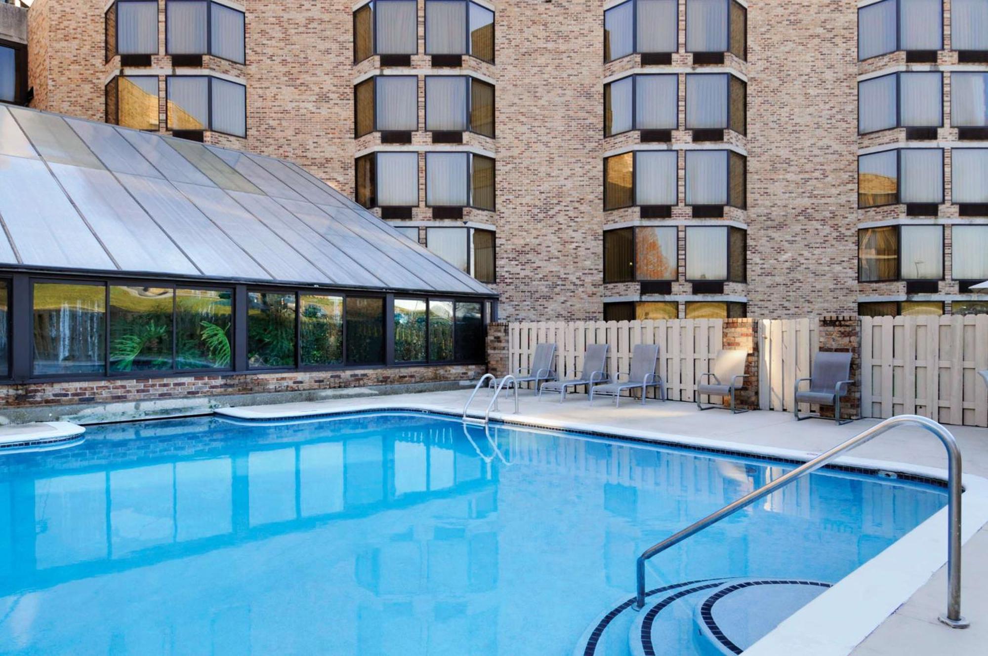 Doubletree By Hilton Johnson City Eksteriør billede